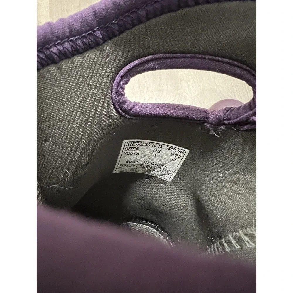 Bogs Neo Classic Rain Winter Boots Kids Youth Size 4 Purple Confetti Waterproof